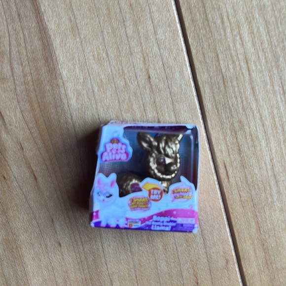 💕 Preloved Mini Brands Rare Golden Lot 🏆 - Picture 4 of 6